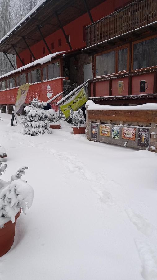 Chata Korenny Vrch Pezinska Baba Bazin Kültér fotó